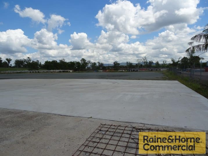 Click to view all images 3/103 Riverview Road Riverview QLD 4303 - Image 3