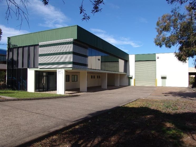 Click to view all images Smithfield NSW 2164 - Image 1