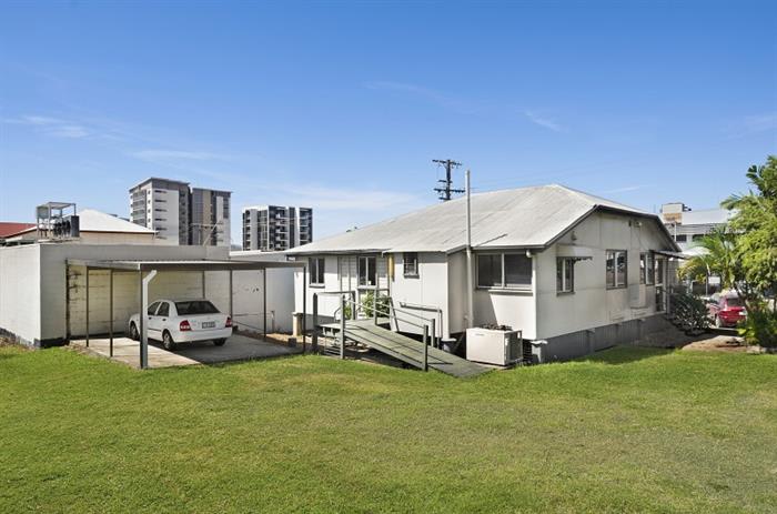 7 Fletcher Street Townsville City QLD 4810 - Image 2