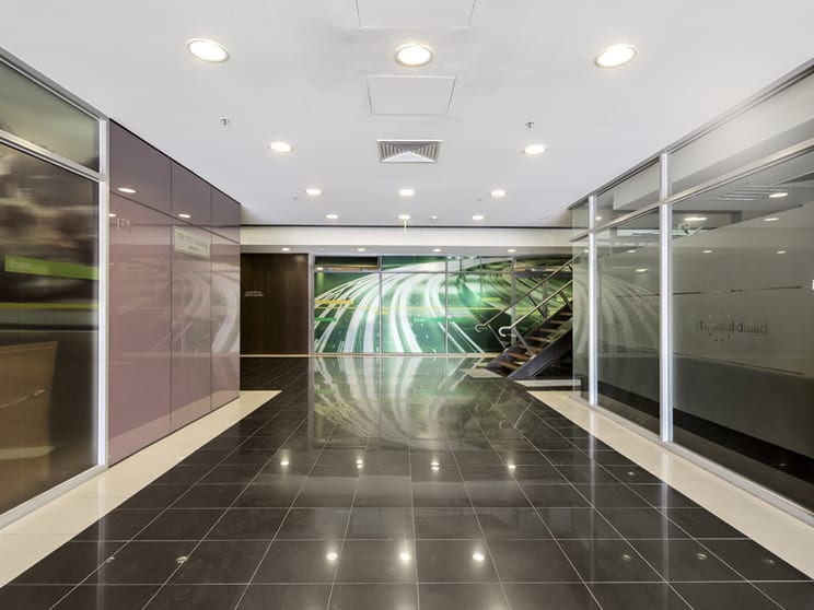 Click to view all images 189 South Centre Road Tullamarine VIC 3043 - Image 3