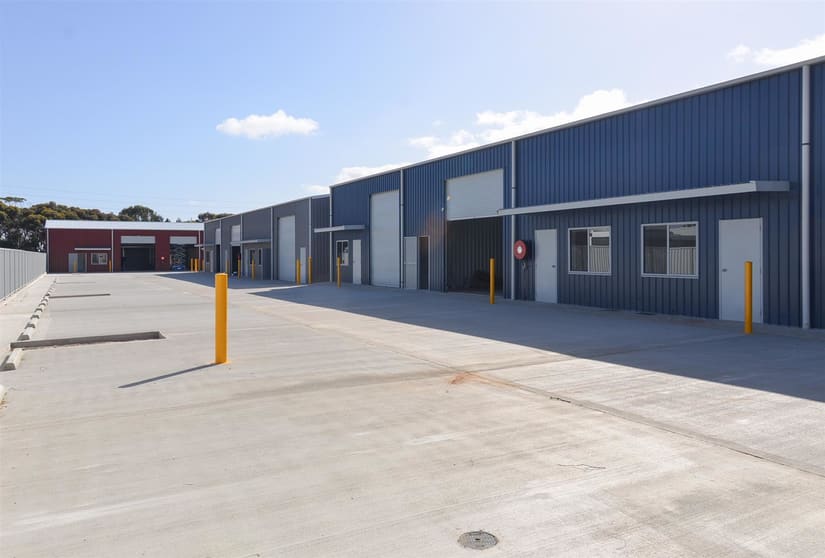 Click to view all images Unit 8/3A Palina Road Smithfield SA 5114 - Image 1