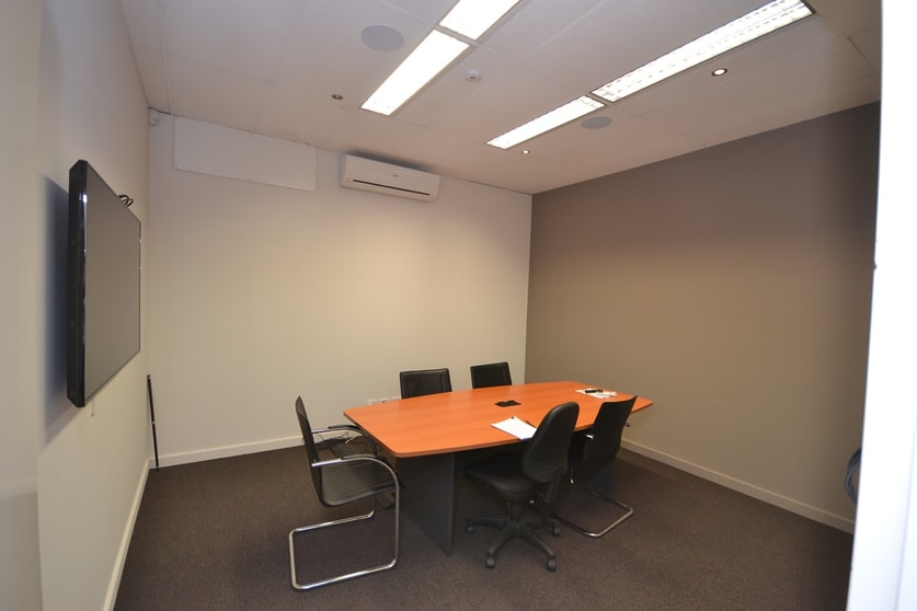 Click to view all images 1-3/324 Great Eastern Highway Belmont WA 6104 - Image 3