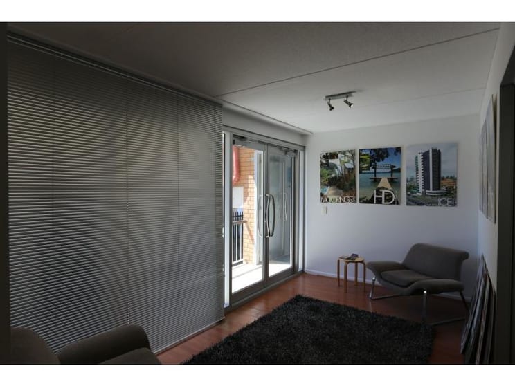 3/5 Park Avenue Burleigh Heads QLD 4220 - Image 1