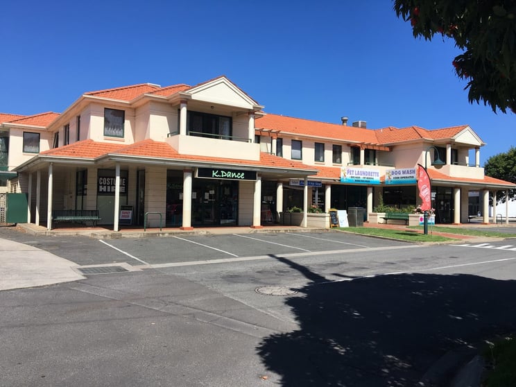 90 Mortlake road Warrnambool VIC 3280 - Image 1