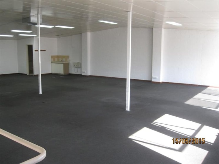Click to view all images 2A / 5 Hayden Court Myaree WA 6154 - Image 2