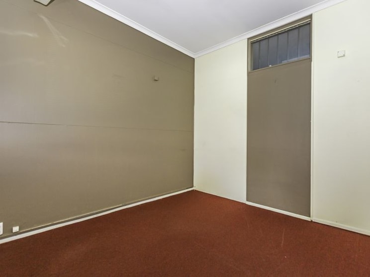 5/1017 Anzac Avenue Petrie QLD 4502 - Image 3