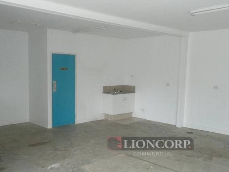 1/7 Annie Street Coopers Plains QLD 4108 - Image 3