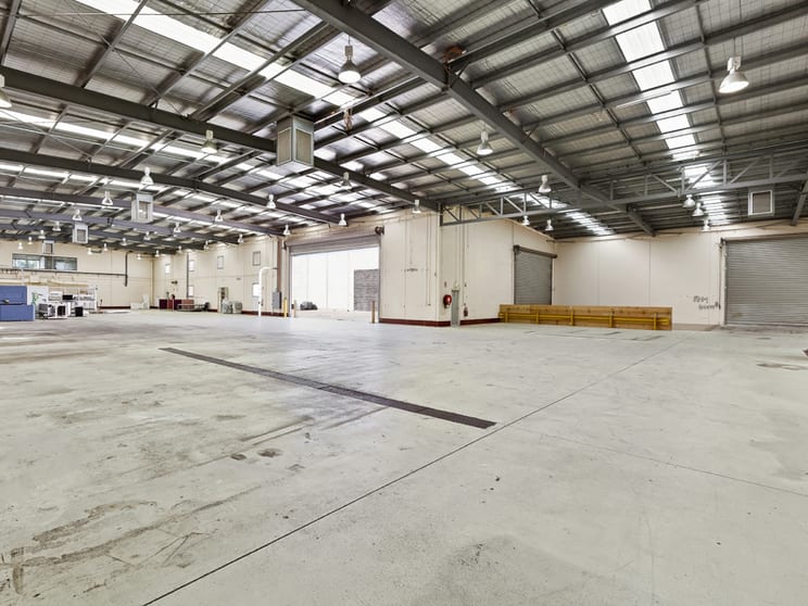 Click to view all images 112-118 North View Drive Sunshine West VIC 3020 - Image 3