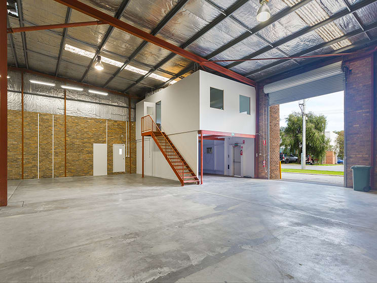 1 Granite Place Welshpool WA 6106 - Image 3