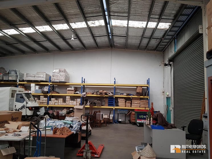 Click to view all images 5/25 Jersey Road Bayswater VIC 3153 - Image 3
