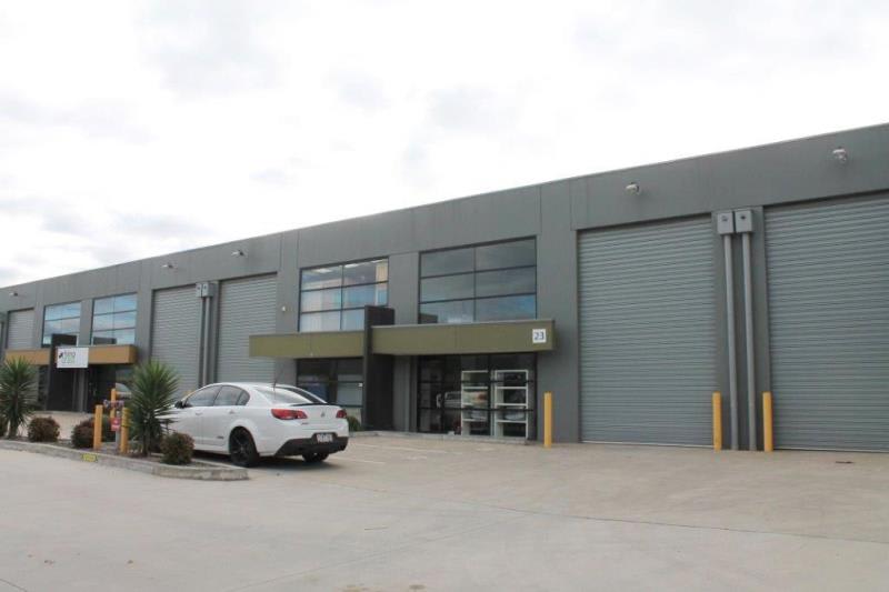 Click to view all images 23/25 Conquest Way Hallam VIC 3803 - Image 2