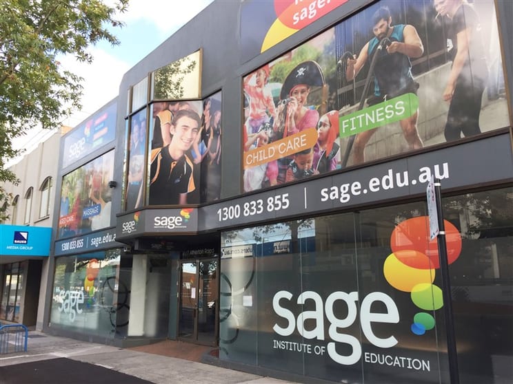 Click to view all images 77 Atherton Rd Oakleigh VIC 3166 - Image 1