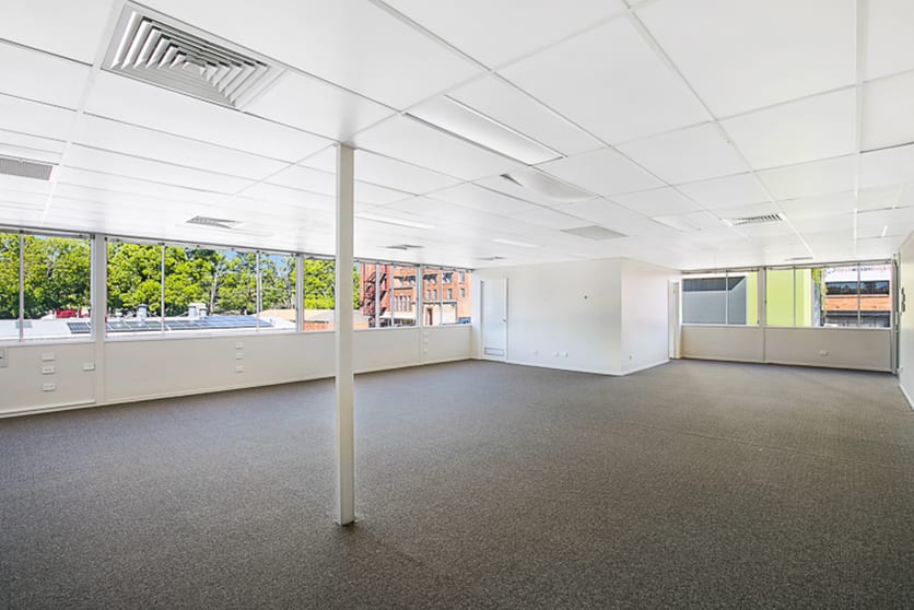 Click to view all images 8B Bell Street Toowoomba City QLD 4350 - Image 3