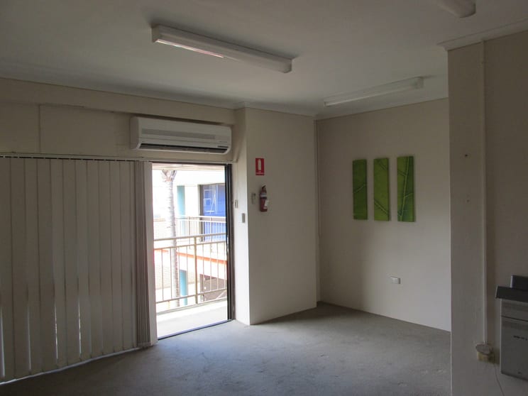 11 A and B/40 Torquay Road Pialba QLD 4655 - Image 2