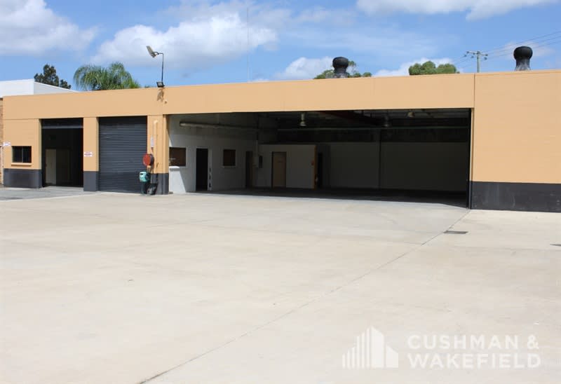 Click to view all images Molendinar QLD 4214 - Image 1
