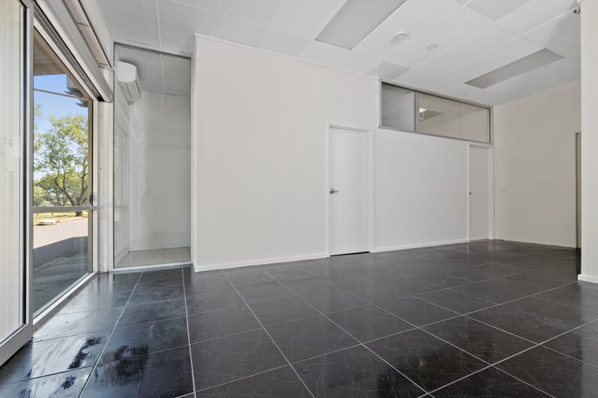 Click to view all images 2C/1 Wanguri Place Wanguri NT 0810 - Image 3