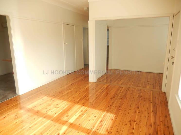 Click to view all images Penrith NSW 2750 - Image 3