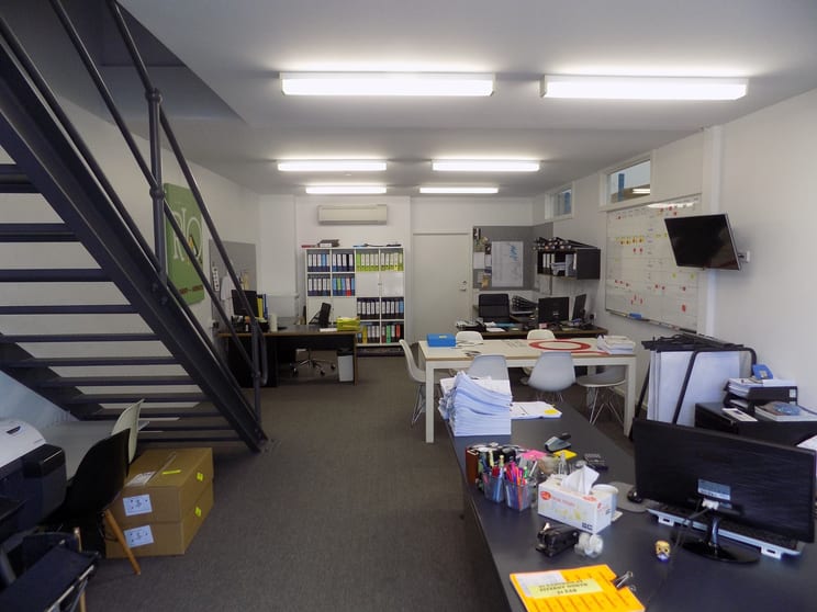 Click to view all images 18/91-93 Tulip Street Cheltenham VIC 3192 - Image 3