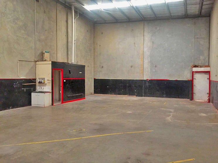 2/7 Dunstans Court Thomastown VIC 3074 - Image 3