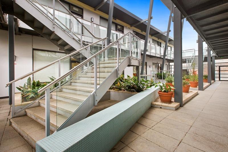 79 Manningham Road Bulleen VIC 3105 - Image 3
