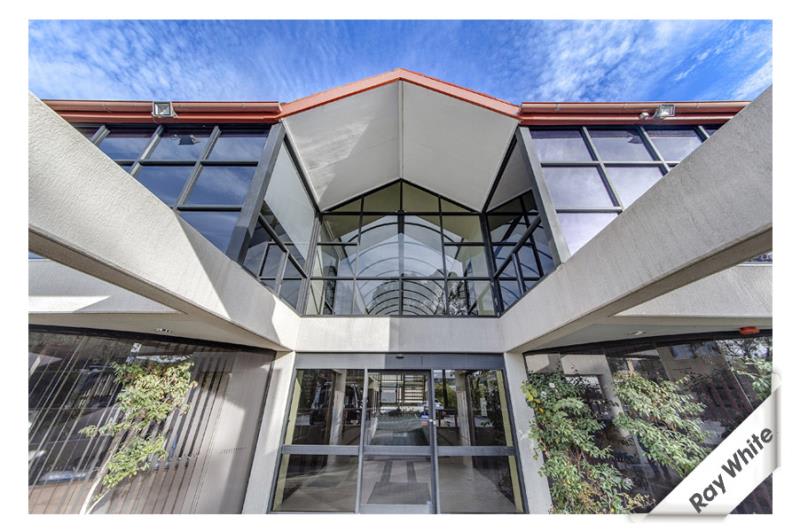 Click to view all images 11 McKay Gardens Turner ACT 2612 - Image 3