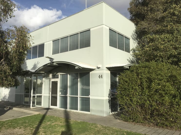 Click to view all images 3/44 Vinnicombe Drive Canning Vale WA 6155 - Image 1
