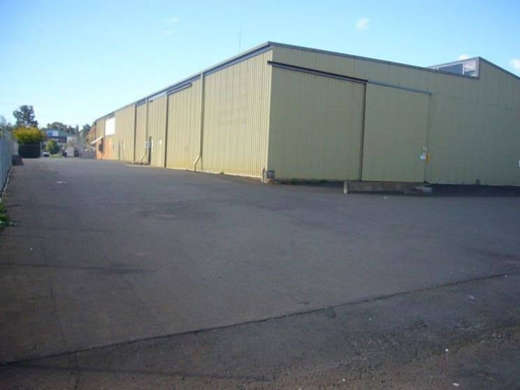 2/9-11 White Street Dubbo NSW 2830 - Image 1