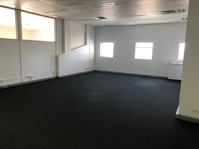 1F A/519 Kessels Road Macgregor QLD 4109 - Image 2