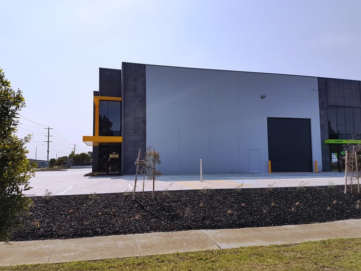 Click to view all images 1/16 Colemans Road Carrum Downs VIC 3201 - Image 2