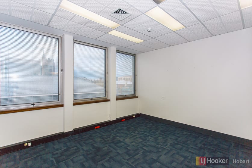 Click to view all images Level 2, Suite 2 &/147 Macquarie Street Hobart TAS 7000 - Image 2