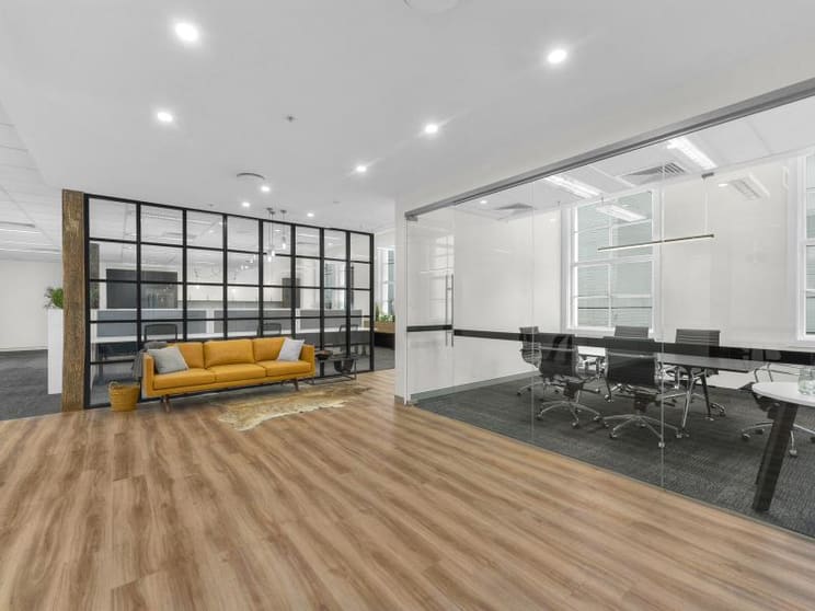 Click to view all images Level 5 Suite 501/99 Creek Street Brisbane City QLD 4000 - Image 3