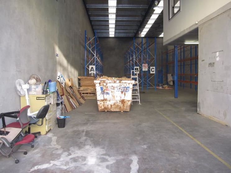 Click to view all images Unit 4/71A Milperra Road Revesby NSW 2212 - Image 3
