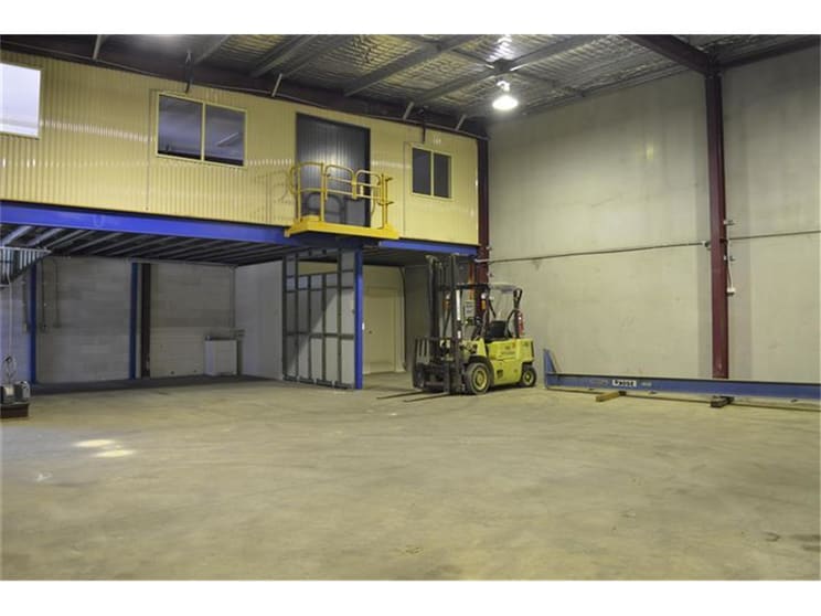 (Unit 5)/6 Farrier Place Rutherford NSW 2320 - Image 2