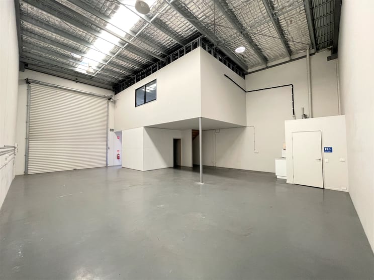 9/20-22 Ellerslie Road Meadowbrook QLD 4131 - Image 3