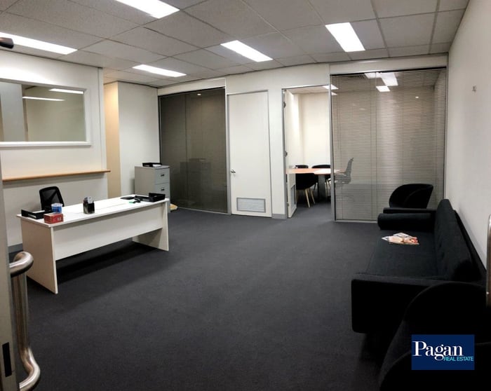 Click to view all images Suite 5a/12 Pascoe Vale Road Moonee Ponds VIC 3039 - Image 1