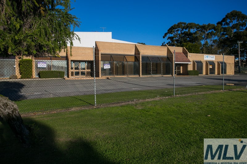Click to view all images 14 Bell Street Canning Vale WA 6155 - Image 2
