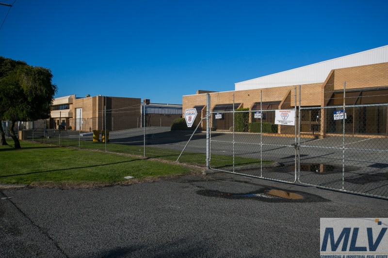 Click to view all images 14 Bell Street Canning Vale WA 6155 - Image 3