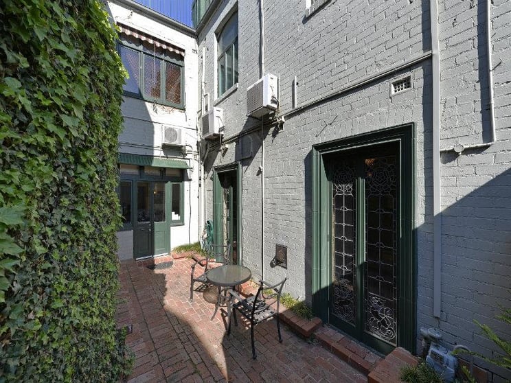 Click to view all images Part 100 Bridport Street Albert Park VIC 3206 - Image 3