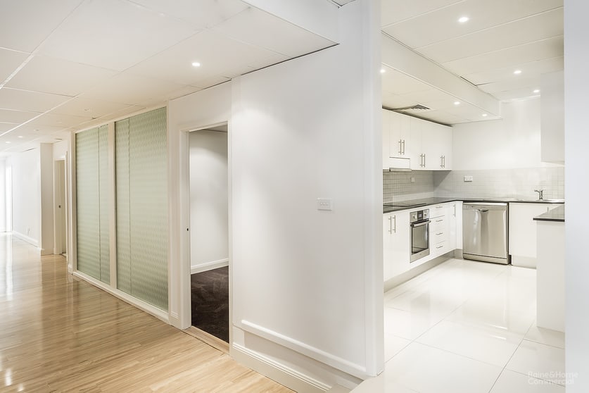 Click to view all images Suite 3/166 Pacific Highway North Sydney NSW 2060 - Image 3