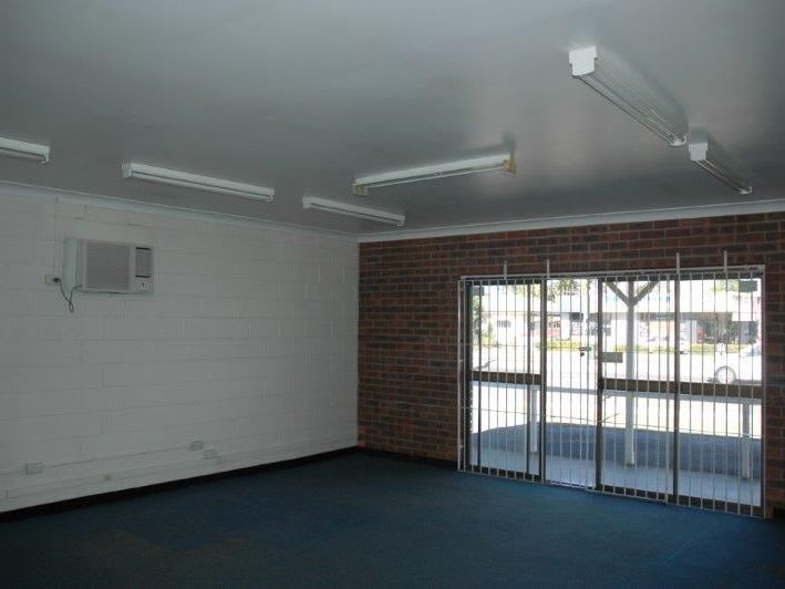 1/124 Targo Street Bundaberg South QLD 4670 - Image 2