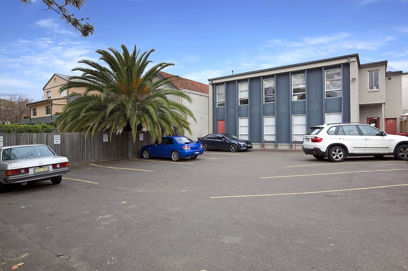 Click to view all images Sailors Bay Road Northbridge NSW 2063 - Image 2