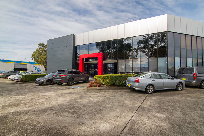 Unit 3 - UNDER OFFER/167 Prospect Highway Seven Hills NSW 2147 - Image 1