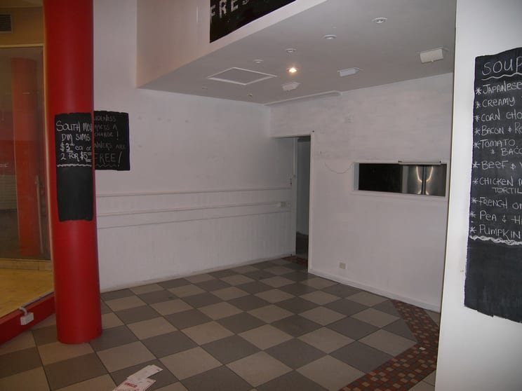 Click to view all images 3 Killians Walk Bendigo VIC 3550 - Image 3