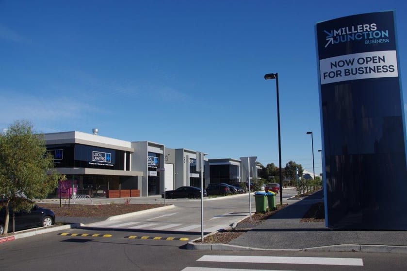33 Lobelia Drive Altona North VIC 3025 - Image 3