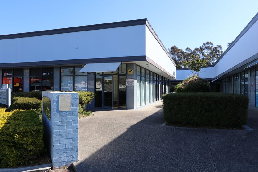 Click to view all images Unit 10/2 Executive Dr Burleigh Waters QLD 4220 - Image 1