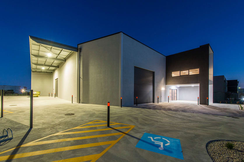 Click to view all images 17 Cutting Way Yangebup WA 6164 - Image 2