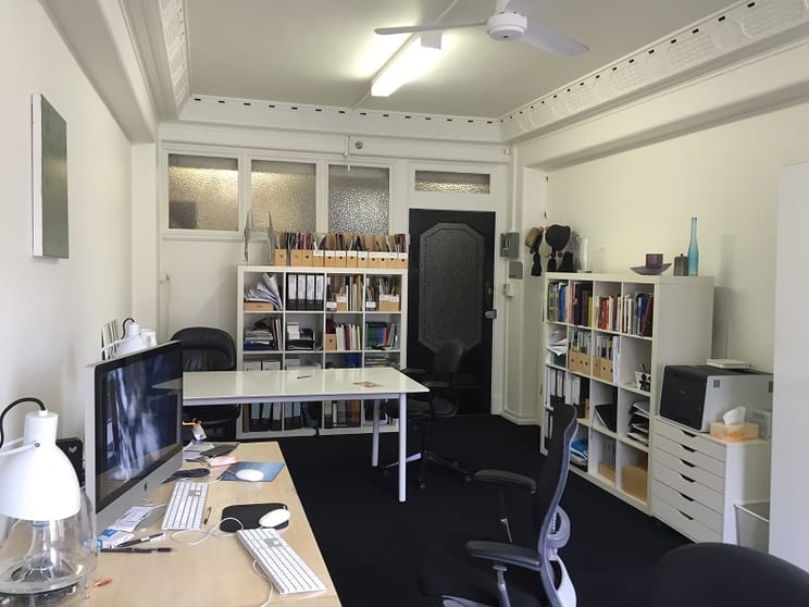 902/220 Collins Street Melbourne VIC 3000 - Image 2