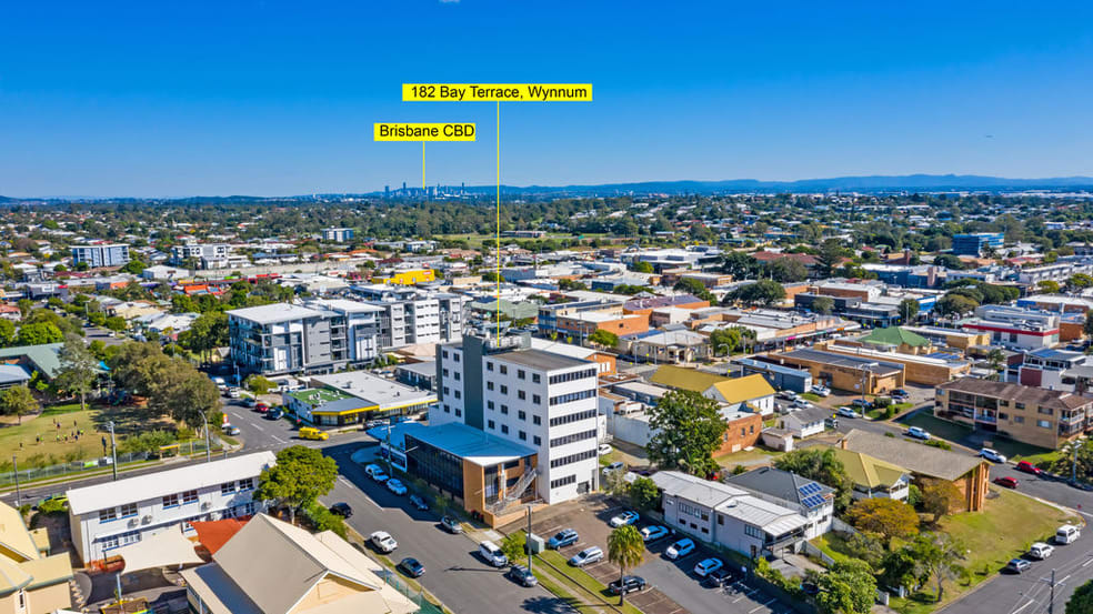 302/182 Bay Terrace Wynnum QLD 4178 - Image 3