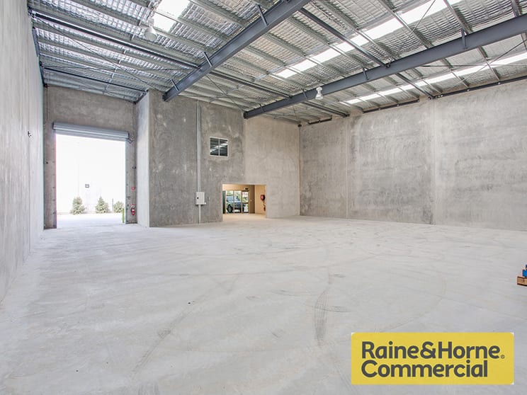 Click to view all images 3/14 French Avenue Brendale QLD 4500 - Image 2