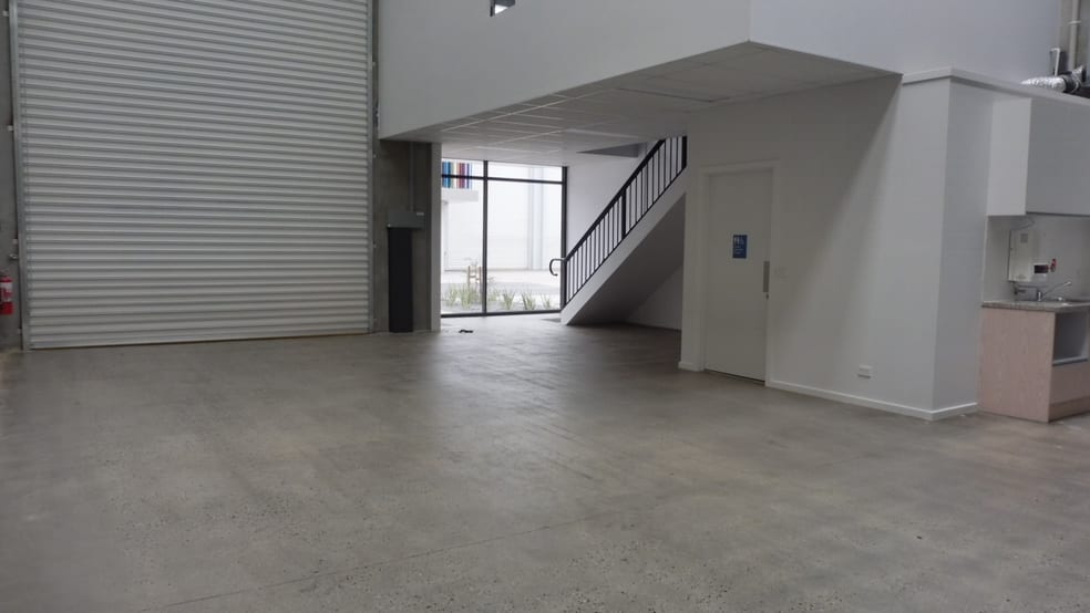 Click to view all images 20/324 Settlement Road Thomastown VIC 3074 - Image 2